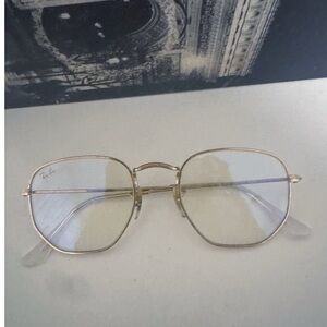 Ray-Ban Gold-Toned blue light glasses and Sunglasses 100% UV Protection RB3548